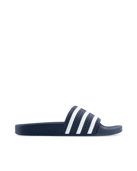 adidas adilette zwart blauw|Adidas Adilette sneakers.